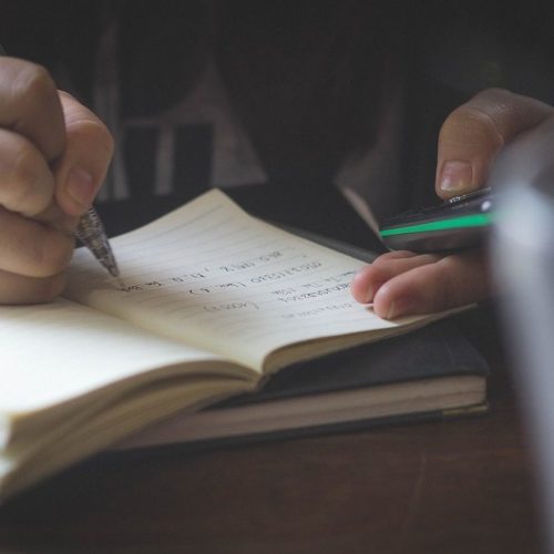 문해력 테스트: 교사 90%가 인정한 문해력 위기, 우리 아이는?